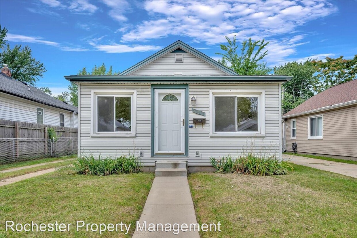 Foto principal - 2 br, 1 bath House - 23337 Harding