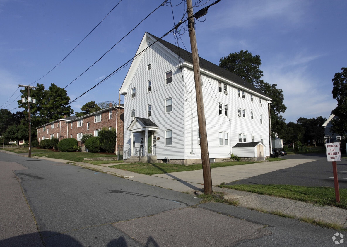6 Lincoln St, Milford, MA 01757 Apartments in Milford, MA