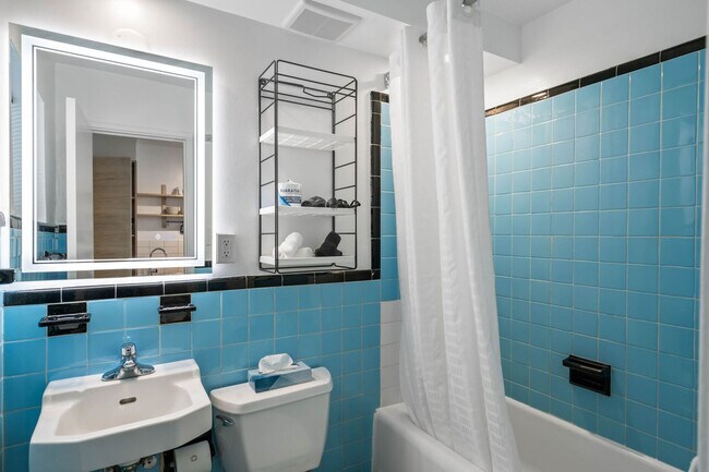 Building Photo - 47 25th St NW