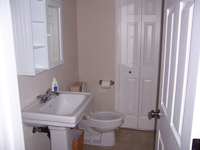 Foto del edificio - 863 SE Bayshore Cir