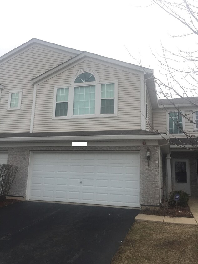 Primary Photo - 6531 Blue Sky Ln