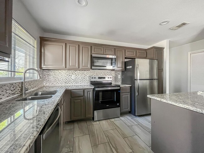 Building Photo - Charming 4BR/2BA Home in Dallas