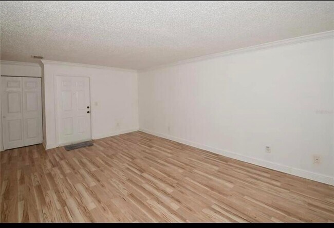 Foto del edificio - 7298 Ulmerton Rd