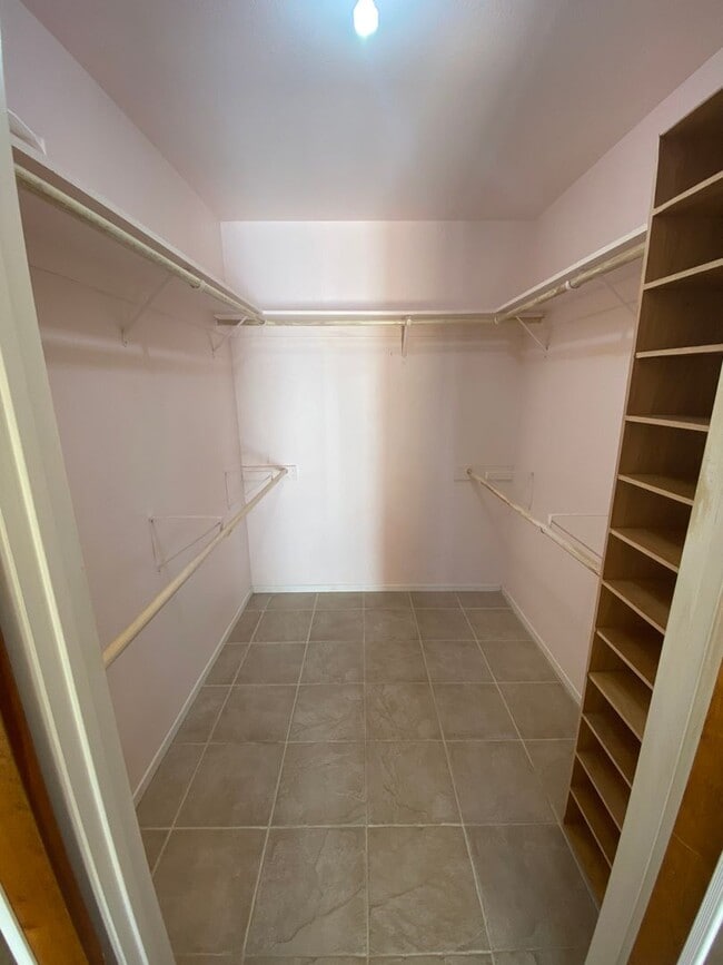 Foto del edificio - Pet-Friendly Studio in Orcutt with Yard & Utilities Included – Available Now!