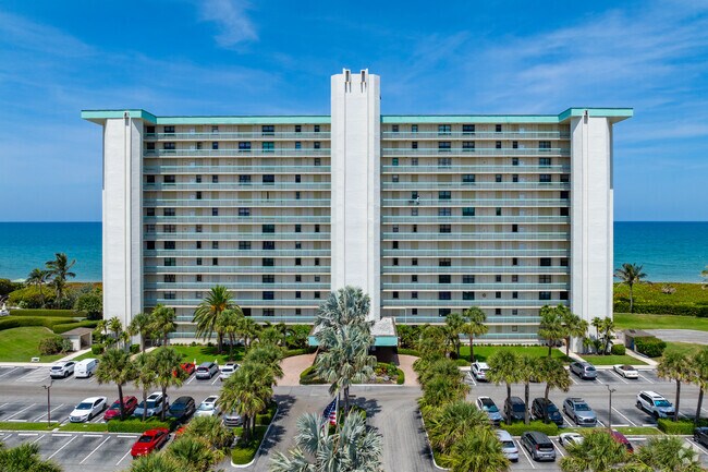9940 S Ocean Dr Jensen Beach, FL 34957 - Oceana North I Condominium