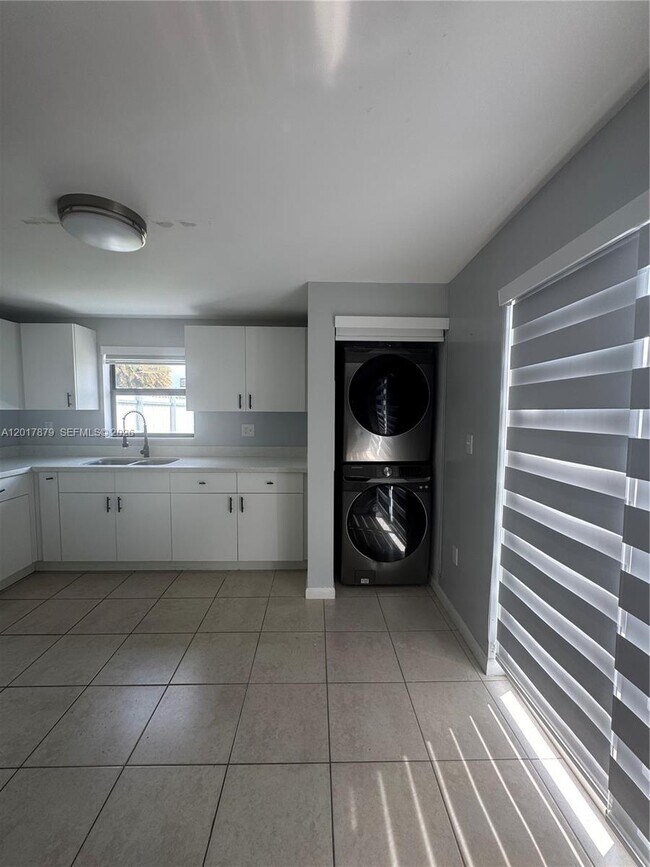 Foto del edificio - 20500 SW 114th Pl