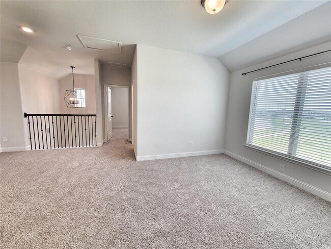 Building Photo - 9203 Spanish Hills Dr