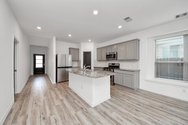 Foto del edificio - 20230 Creekdale Bend Dr