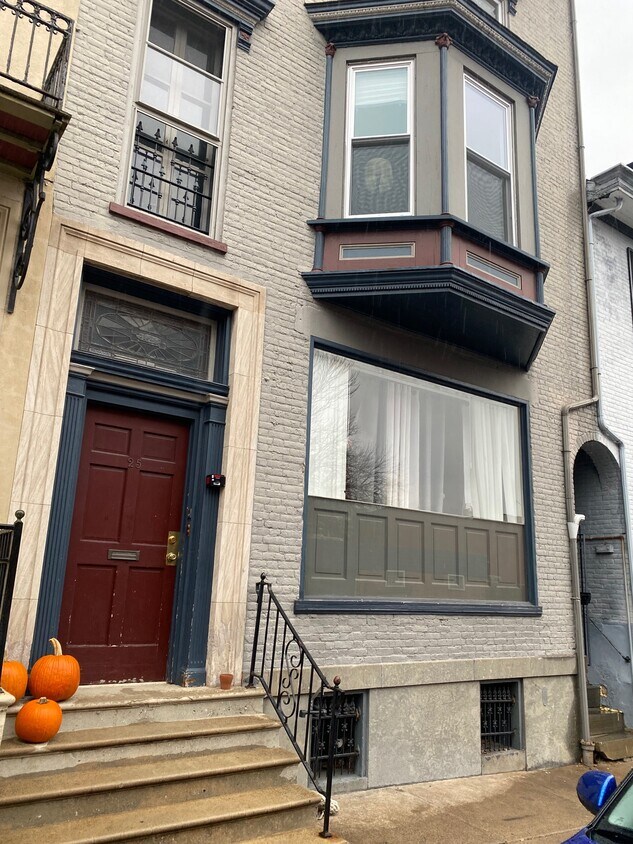 26 N 2nd St Unit 1, Easton, PA 18042 Apartments in Easton, PA