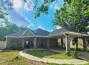 Building Photo - 5122 Dickens Rd