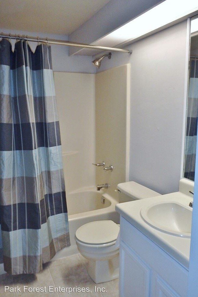 Foto del edificio - 3 br, 2 bath House - 1606 Blue Course Drive