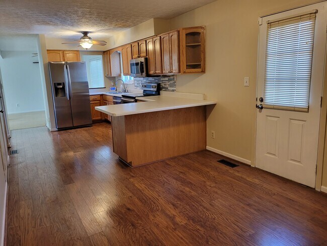 Foto del edificio - 2432 Sawbury Blvd
