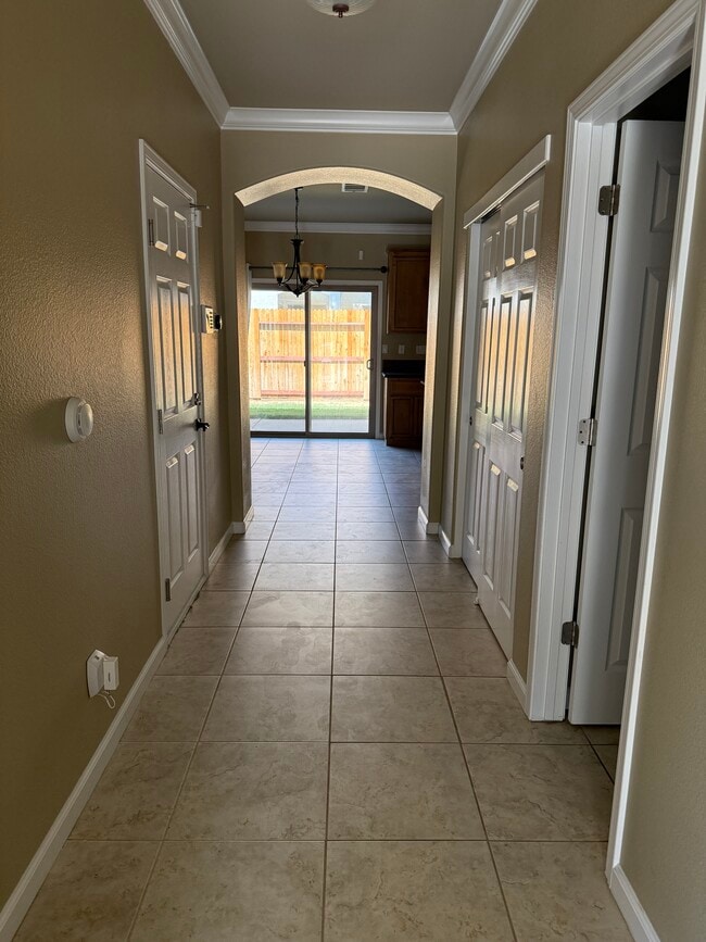 Building Photo - 2810 Orly Ct
