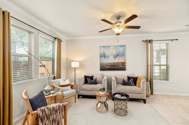 Foto del edificio - 6446 Calgary Woods Ln