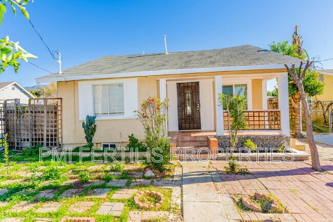 Foto del edificio - 7221 Olive St