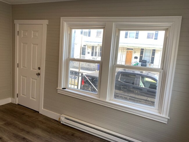 Foto del edificio - 38 N Penn St