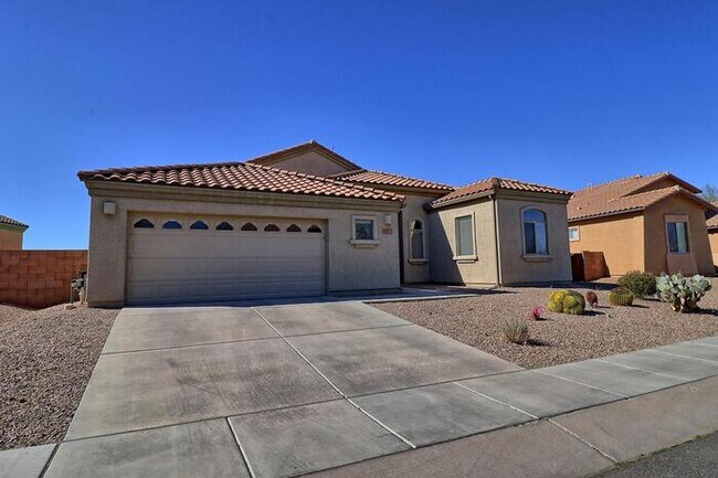Building Photo - Perfect Rental In Madera Highlands!