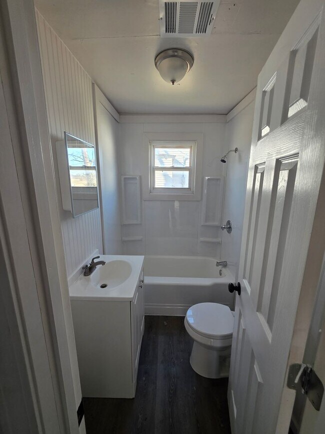 Foto del edificio - LIMITED TIME**NO APPLICATION FEE**1/2 OFF DEPOSIT**