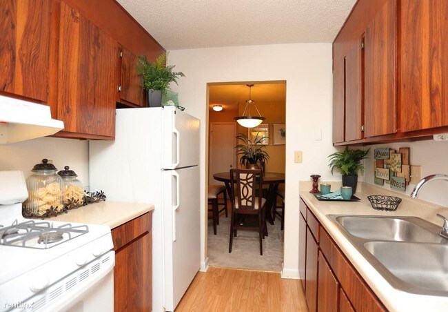 Building Photo - 777 Valleybrook Xing