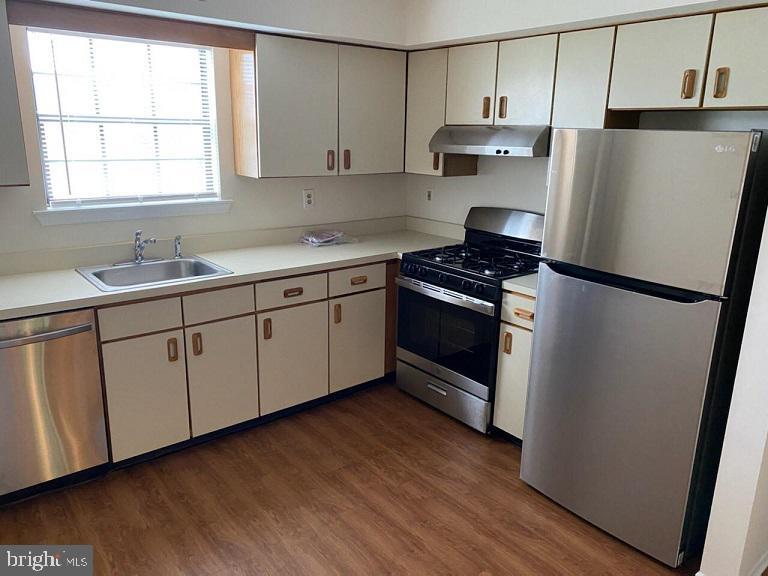 Foto principal - 19 Barclay Ct