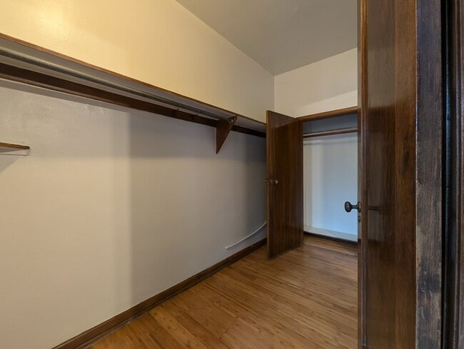 Building Photo - 5481 S Cornell Ave