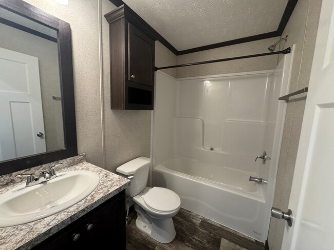 Building Photo - 72 Borman Ave