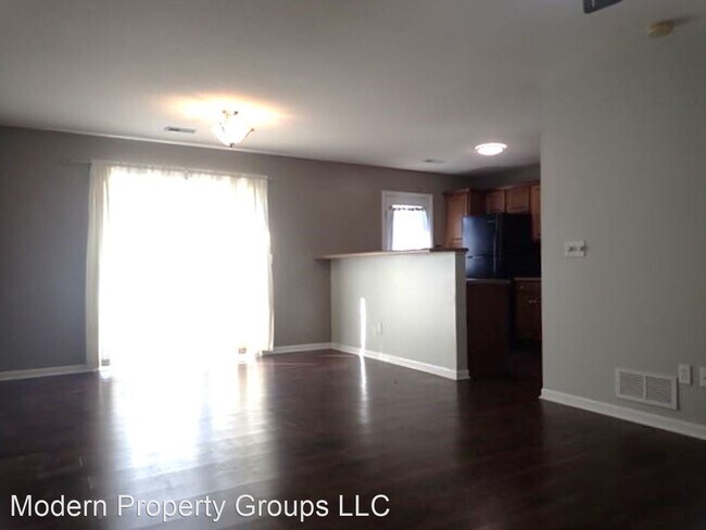 Foto del edificio - 3 br, 2 bath House - 512 Turner Ave