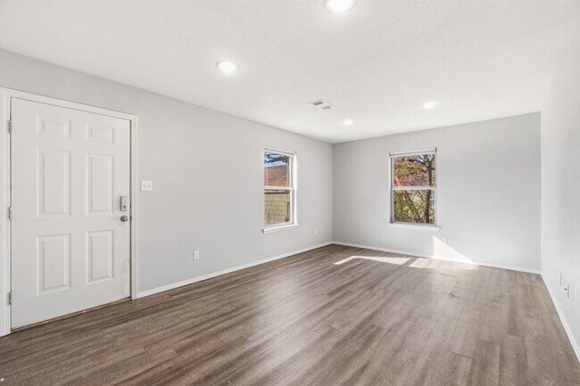 Foto del edificio - 2009 Knoxville St