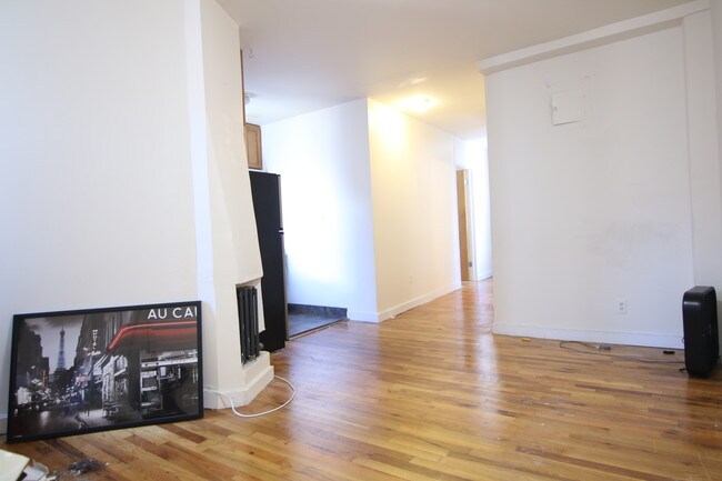 Foto del edificio - 171 W 83rd St