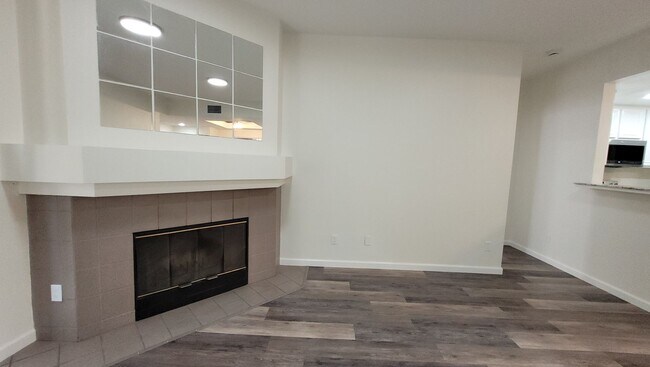 Foto del edificio - River Colony townhome - centrally located