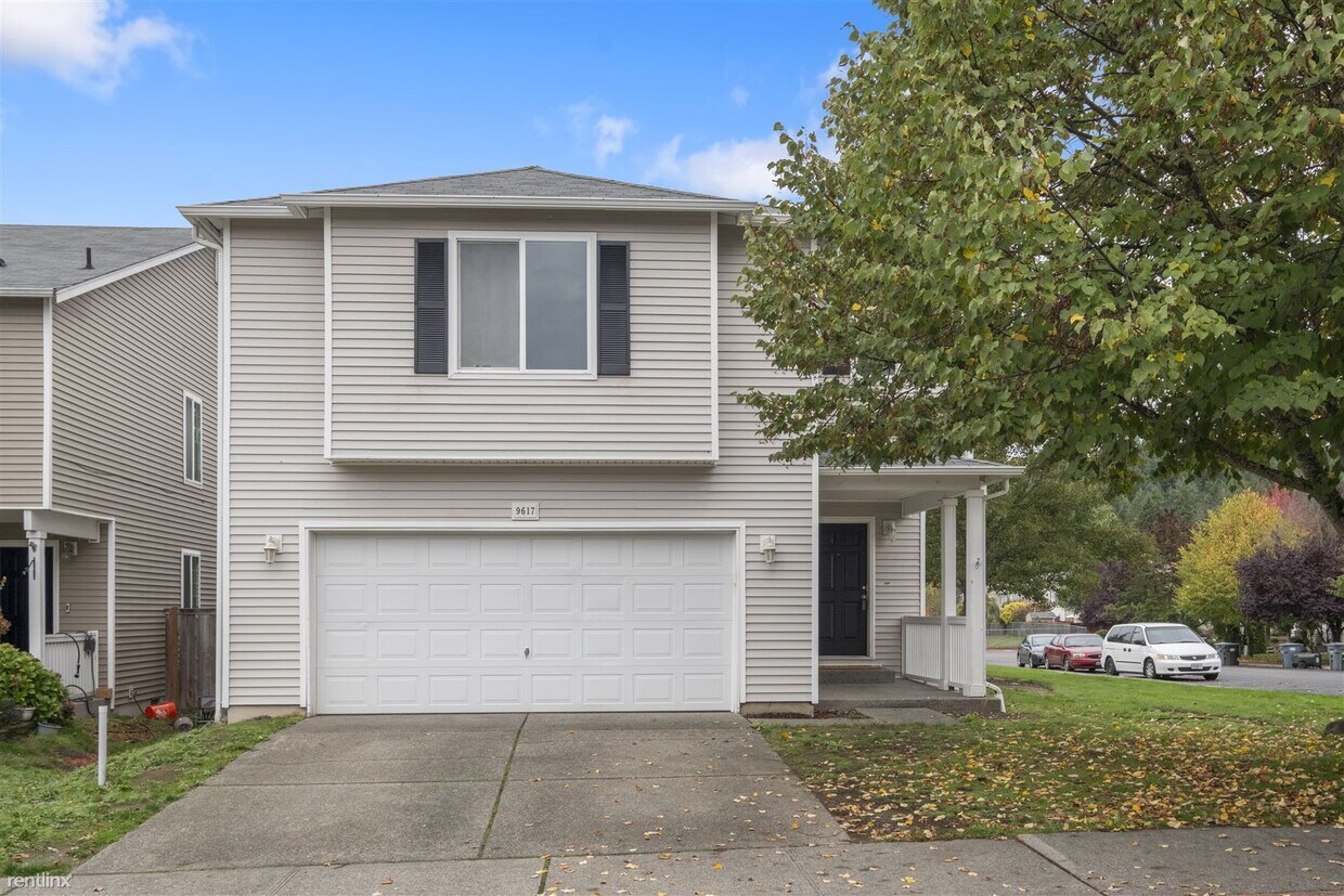 Primary Photo - 4 br, 2.5 bath House - 9617 181st Street C...