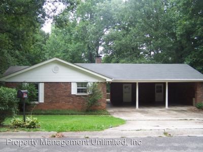 Building Photo - 5495 Davis Dr