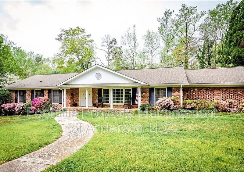 Foto principal - 901 Pine Cone Trail