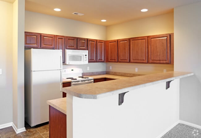 Kitchen - Pointe 28
