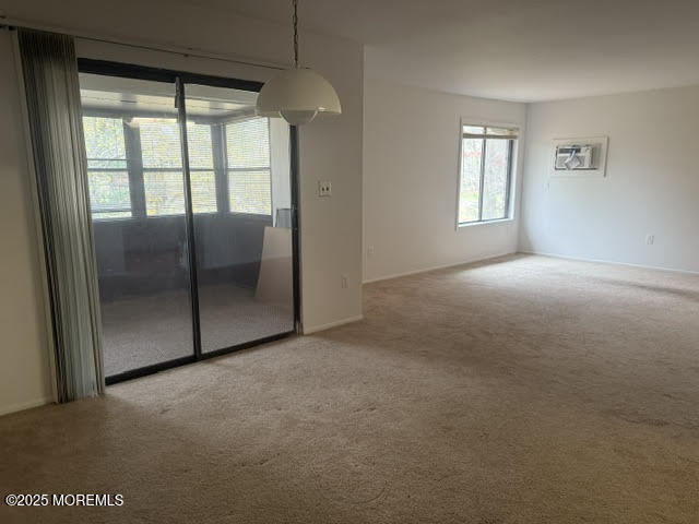 Foto del edificio - 166 Cross Slope Ct