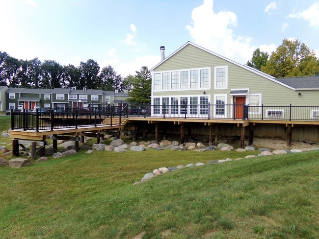 Building Photo - Pier 39 Apartments & Townhomes