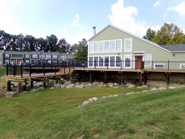 Foto del edificio - Pier 39 Apartments & Townhomes