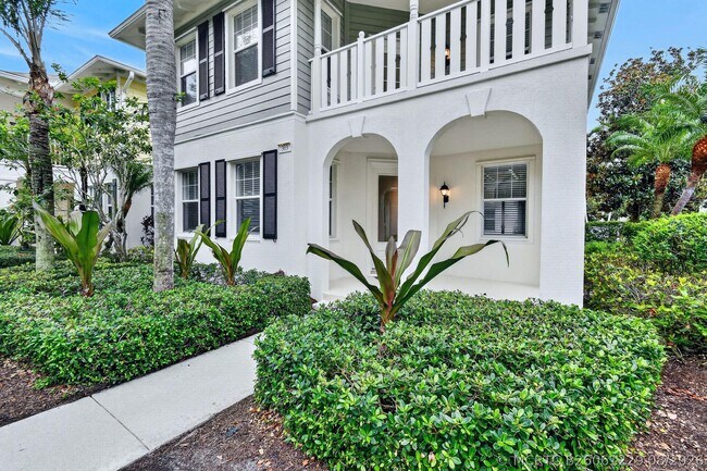 Building Photo - 303 Caravelle Dr