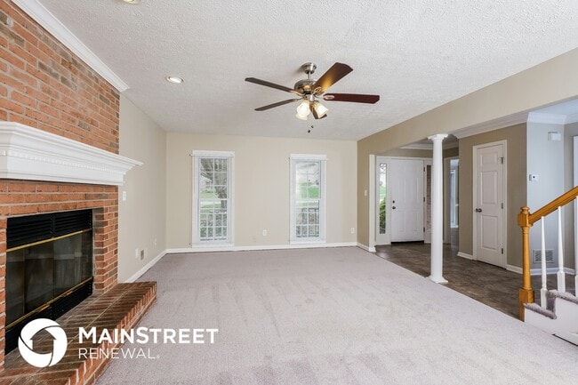 Foto del edificio - 8410 Hurstbourne Woods Pl