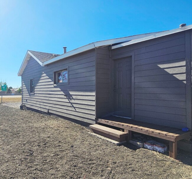 Foto del edificio - 2705 E 10th St