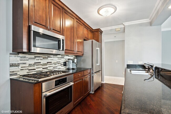 Foto del edificio - 530 N Lake Shore Dr.