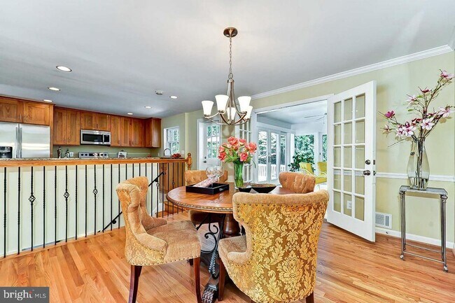 Building Photo - 6208 Nelway Dr