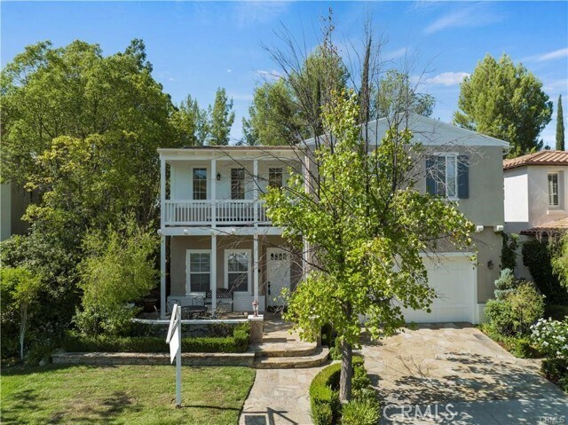 Foto principal - 24703 Garland Dr