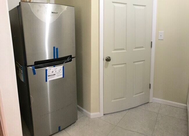 Foto del edificio - 11320 Gainsborough Rd