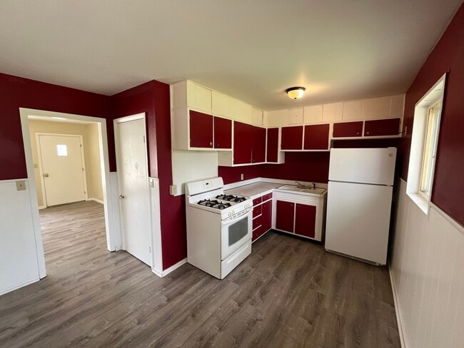 Foto del edificio - 1923 Beverly Ct