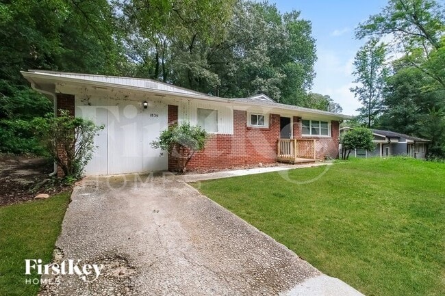 Building Photo - 1836 Evans Dr SW
