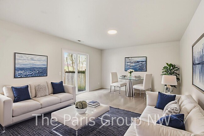 Foto del edificio - Spectacular Spacious 5BR Home in Sultan * Great Location * New Paint/Flooring/Appliances +++