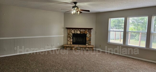 Building Photo - 14252 Orange Blossom Trail