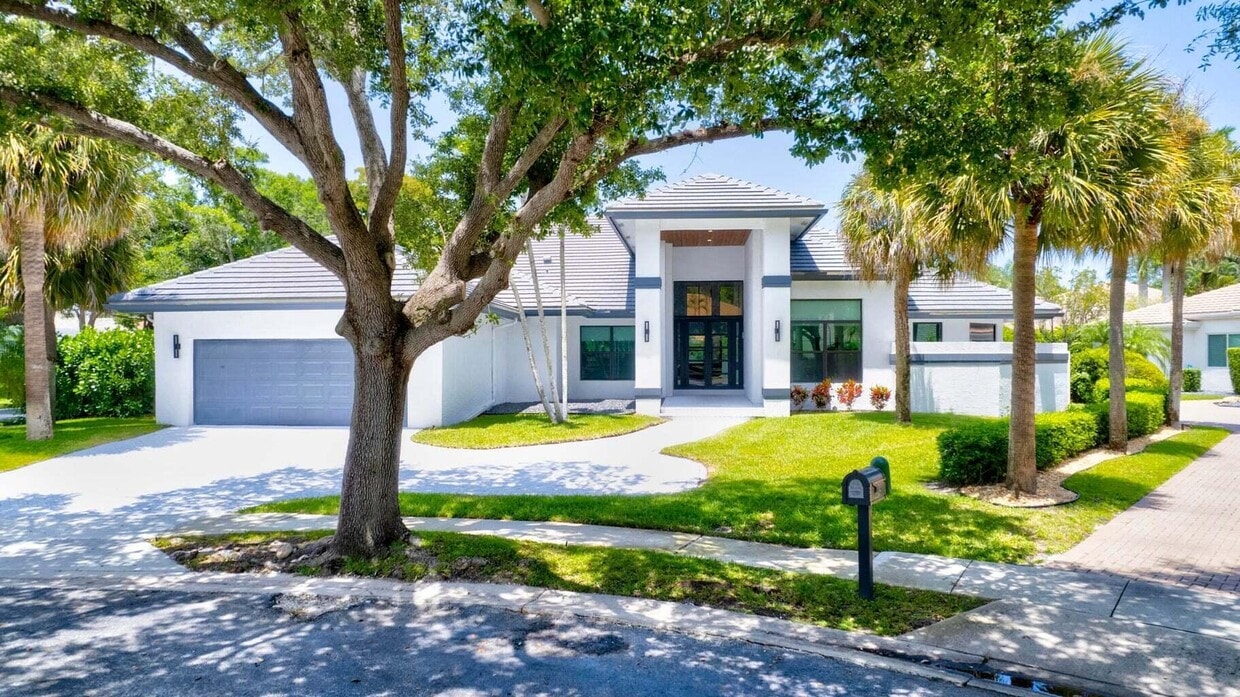 Primary Photo - 2299 NW 55th St