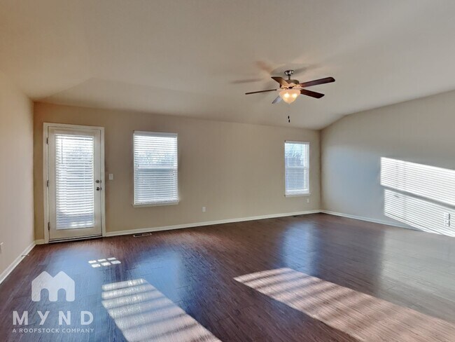 Foto del edificio - 31815 W 172nd St